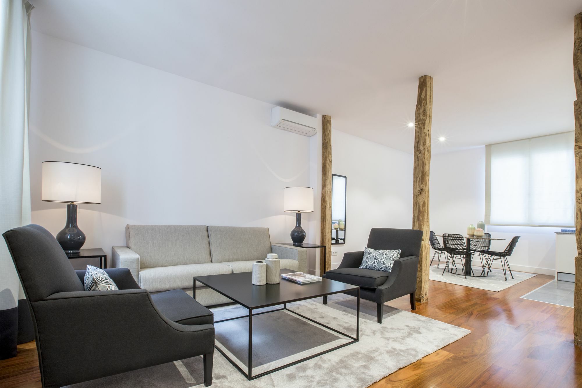 Slow Suites Augusto Madrid Eksteriør billede