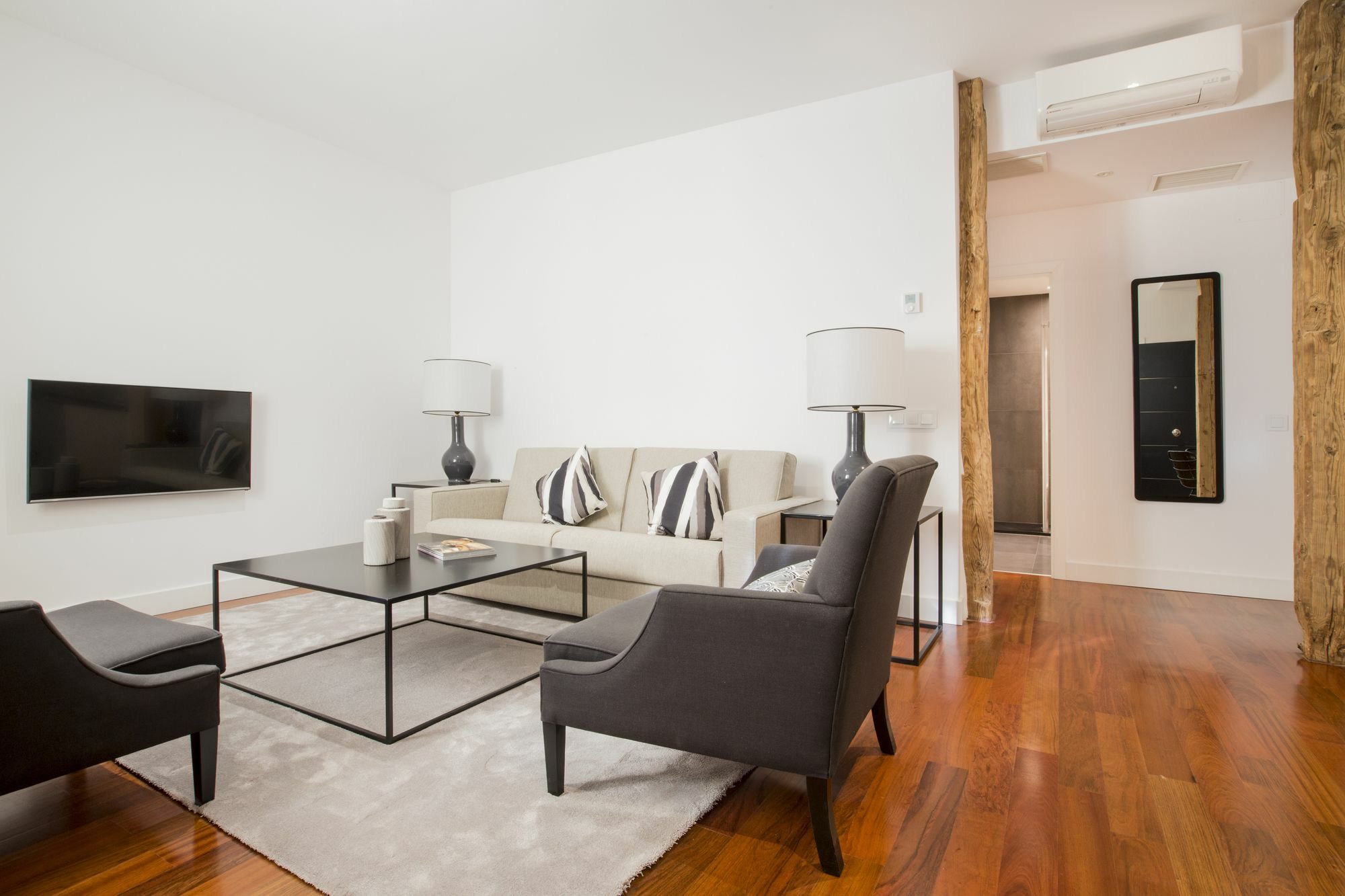 Slow Suites Augusto Madrid Eksteriør billede