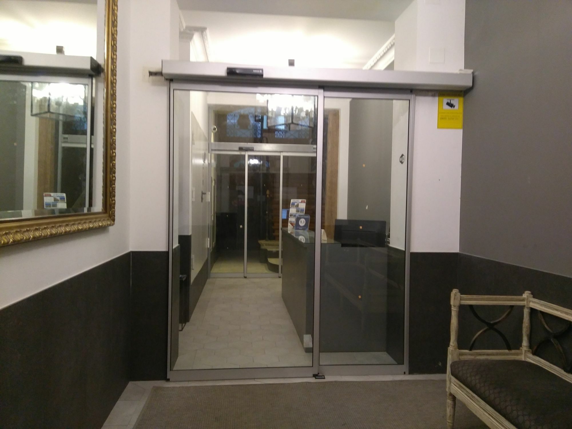Slow Suites Augusto Madrid Eksteriør billede